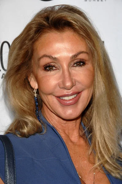 Linda Thompson, ünlü popüler etkinlik.