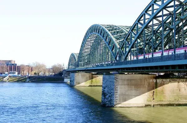 Pont Hohenzollern Cologne Allemagne — Photo