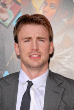 Chris Evans CA, ABD 'de halka açık etkinlikte