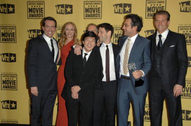  Todd Phillips, The Hangover Cast Üyeleri Ken Jeong, Ed Helms, Heather Graham, Justin Bartha ve Bradley Cooper ile 15. Yıllık Eleştirmen Seçimi Ödülleri, Hollywood Palladium, Hollywood, CA.  