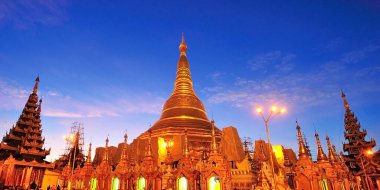 shwedagon golden pagoda, twilight, yangon, myanmar