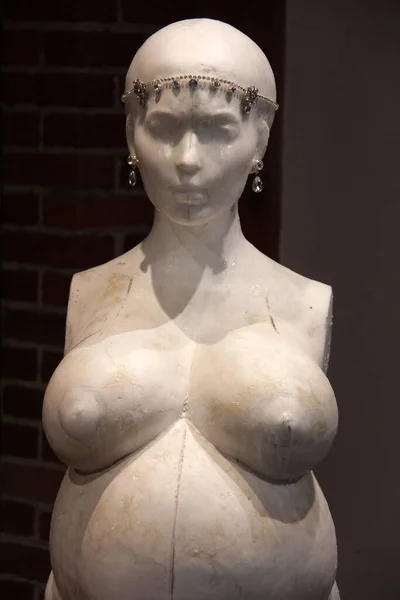Los Angeles Kim Kardashian Nude Statue Artist Daniel Edwards — Stock Photo, Image
