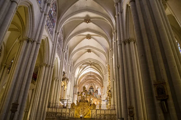Spanya Nın Toledo Katedrali Nin Görkemli Mekanı Bildirilen Dünya — Stok fotoğraf