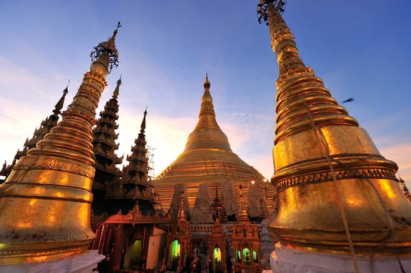 Pagoda Shwe Dagon Złoty Zmierzchu Yangon Myanmar — Zdjęcie stockowe
