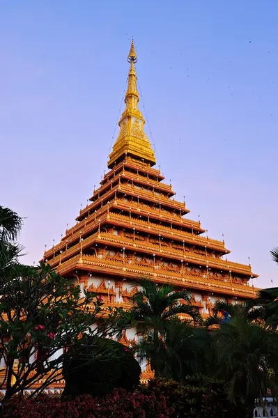 Золотая Пагода Храме Ват Нонг Ван Хонкин Таиланд — стоковое фото