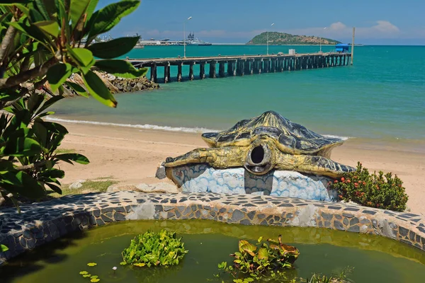 Tayland Chonburi Deki Komik Kaplumbağa Heykeli — Stok fotoğraf