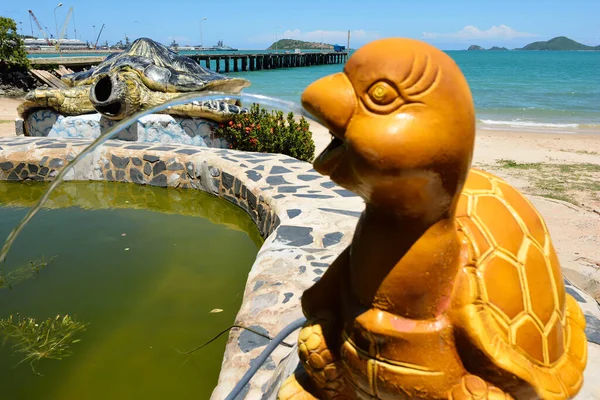 Tayland Chonburi Deki Komik Kaplumbağa Heykeli — Stok fotoğraf