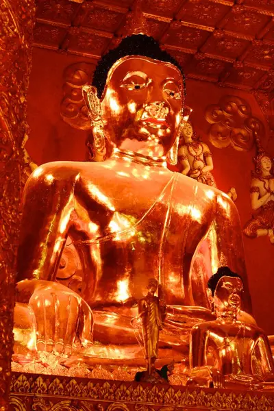 Arany Buddha Konceptuális Vallási Kép — Stock Fotó