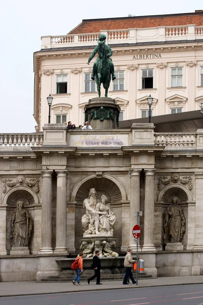 Equestrian Statue Albert Vienna — Stock Photo, Image