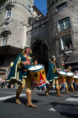 Genoa, İtalya - 8 Haziran 2014 - sırasında kimliği belirsiz kişi HIST