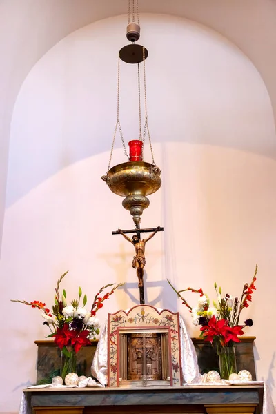 Posiadacz Zachęty Ołtarz Misji San Luis Obispo Tolosa Kalifornia — Zdjęcie stockowe