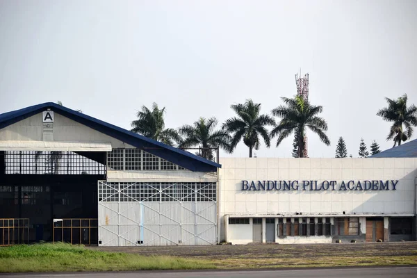 Academia Piloto Bandung Durante Tempo Nublado — Fotografia de Stock