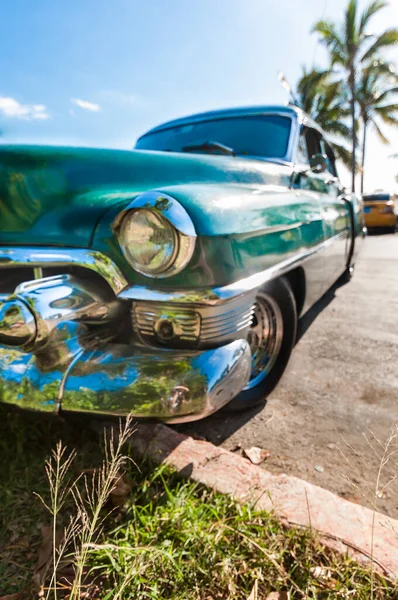 Vintage Amerykański Samochód — Zdjęcie stockowe