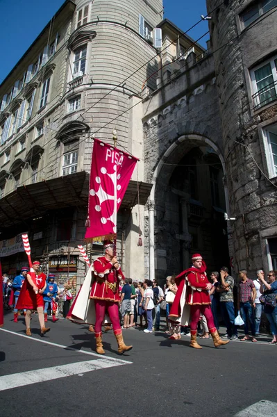 Genoa Talya Haziran 2014 Sırasında Kimliği Belirsiz Kişi Hist — Stok fotoğraf