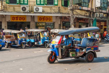 Tuk Tuk Taksileri Bangkok Tayland 'da