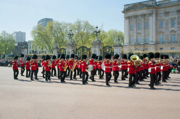 Londres Reino Unido Abril 2014 Cambio Guardia Palacio Buckingham Londres —  Fotos de Stock
