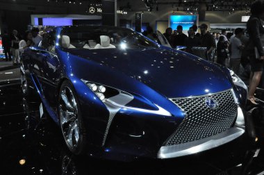 Lexus LF-LC Car, otomatik başlatma konsepti