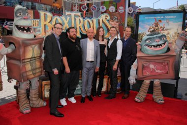 Graham Annable, Anthony Stacchi, Ben Kingsley, Elle Fanning, Nick Frost, Travis Knight 