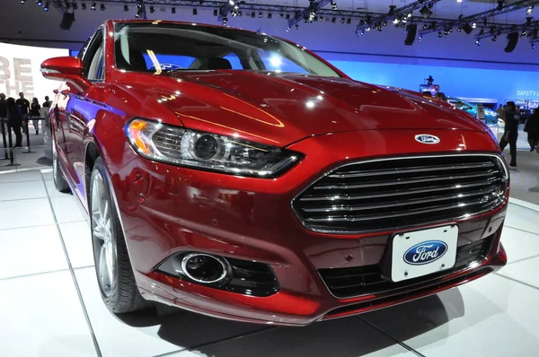 Ford Fusion Conceito Show Automático — Fotografia de Stock