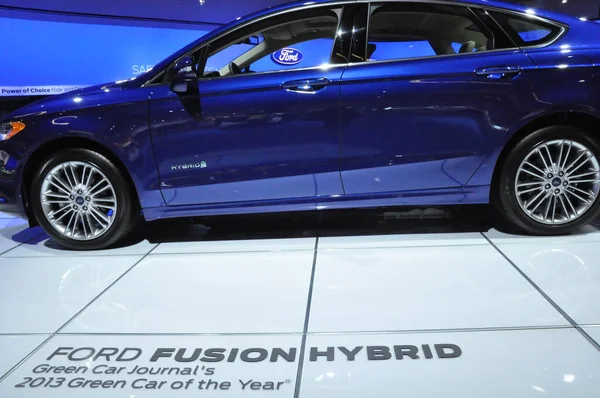 Ford Fusion Hybrid Autoshow Koncept — Stockfoto