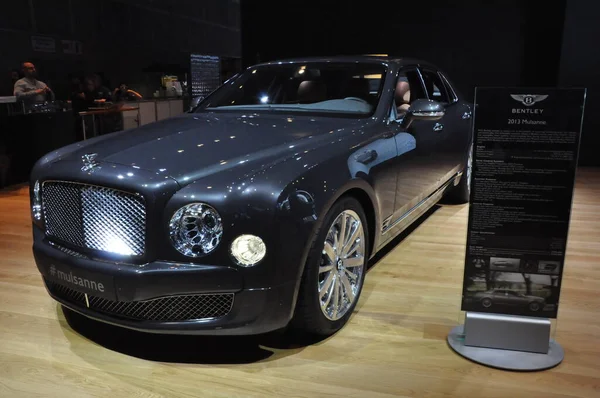 Bentley Mulsanne Mulliner Arabası Otomobil Fuarı Konsepti — Stok fotoğraf