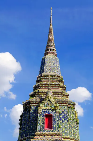 ワットポのパゴダ タイのバンコクの寺院 — ストック写真