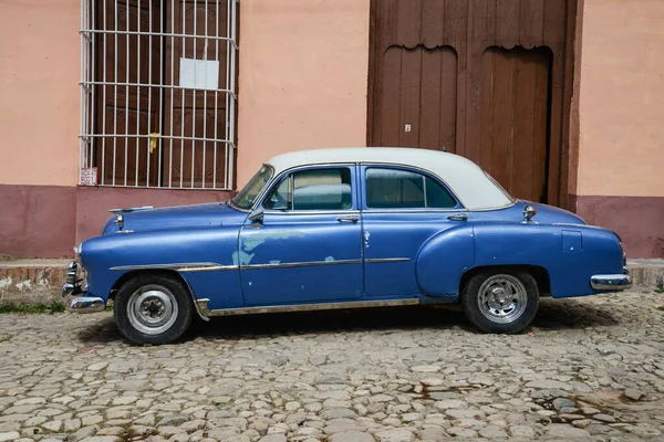 古巴哈瓦那美丽的复古车 图库图片