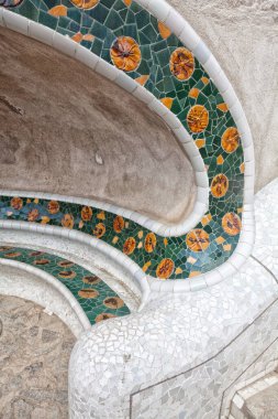 Park Guell 'in dış elementlerinin güzel manzarası