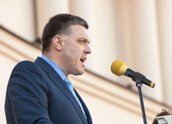 Oleh Tiahnybok Speaks Election Meeting Uzhgorod — Stock Photo, Image