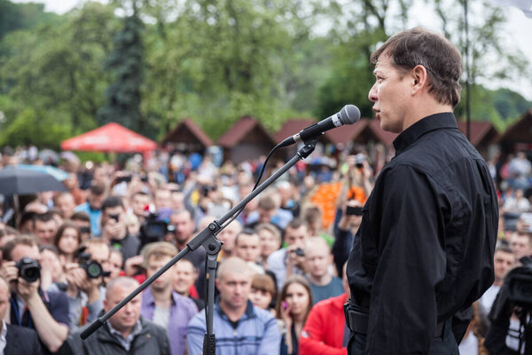 Oleh Liashko speaks at election meeting in Kyiv