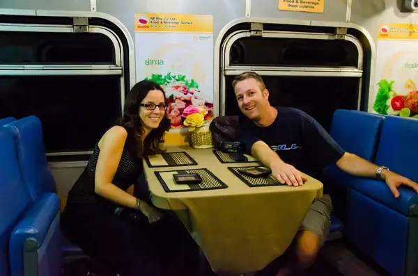 Stock image Couple at Hua Lamphong Railway Station