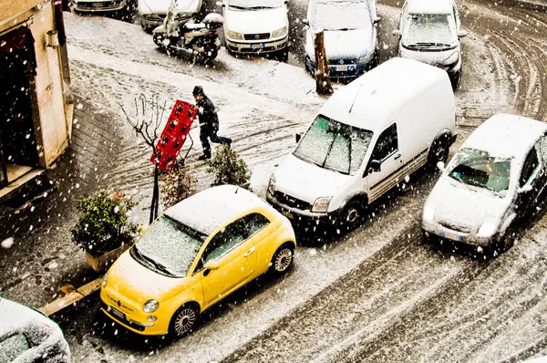 Snow Covered Cars Traffic City — Stock Photo, Image