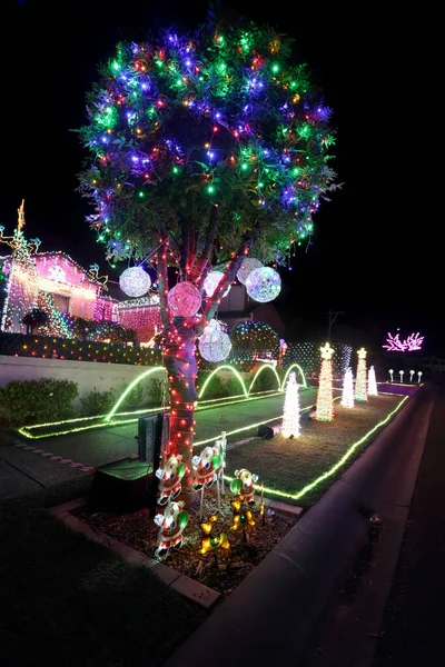 Büyülü Xmas Işıkları Noel Tatillerinde Evde Dekorasyon — Stok fotoğraf
