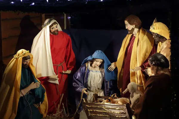 耶稣诞生的场景刺伤了玛利亚的降生 — 图库照片