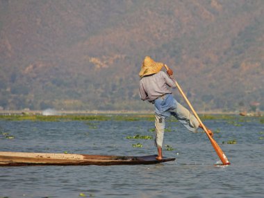 Inle Gölü balıkçılık