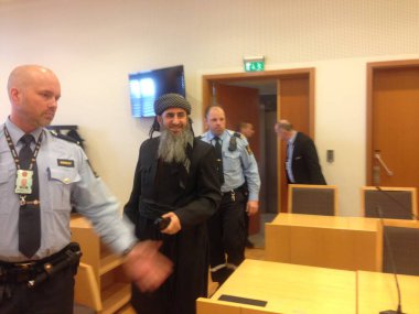 Necmettin Vahid Faraj Ahmed daha çok Molla Krekar olarak bilinir.