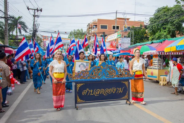 Tayland Anneler Günü 2014 kutlaması