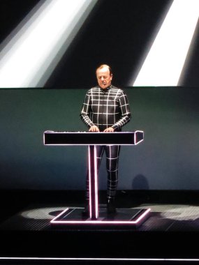 Alman elektronik grubu Kraftwerk performansı, Oslo, Norveç