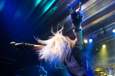 Alman heavy metal şarkıcısı Doro performans, Oslo, Norveç