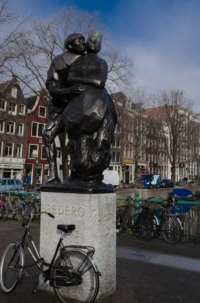 Скульптура Бредеро Амстердаме — стоковое фото