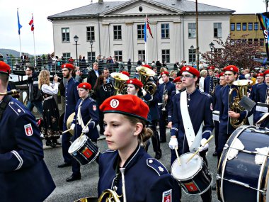 İsveçli gençlik grubu 17 Mayıs 'ta Halden' de çalacak.