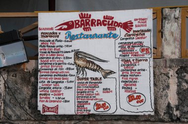 Kafe ya da restoran deniz ürünleri menüsü