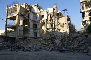 SYRIA, Halep: Suriye 'nin Halep kentine 2 Eylül 2015' te yapılan bir bakış, şiddet ve savaşla yıkılan bir şehri ortaya çıkardı. UNESCO 'nun Dünya Mirasları listesinde bir zamanların nüfuslu şehrinden geriye kalan çok az şey var..