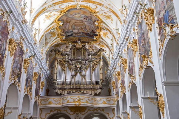 Die Basilika Unserer Lieben Frau Zur Alten Kapelle Regensburg — Stockfoto