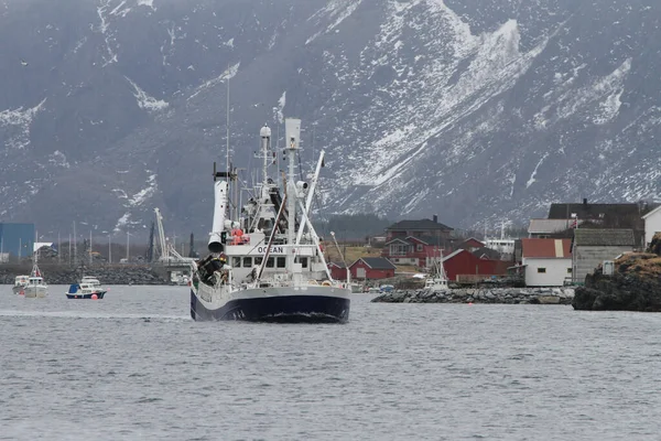 Fishing Boat Norwegian Town — Fotografia de Stock