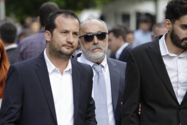 GREECE, Atina: Yunan hükümet bakanları 23 Eylül 2015 'te Yunanistan' ın Atina kentinde düzenlenen yemin töreninin ardından Cumhurbaşkanlığı Konağından ayrıldılar.         
