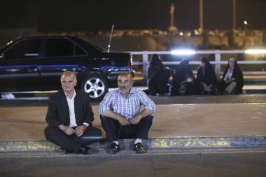 İranlı. Hacı. PILGRIMS TEHRAN 'A DÖNDÜLDÜ