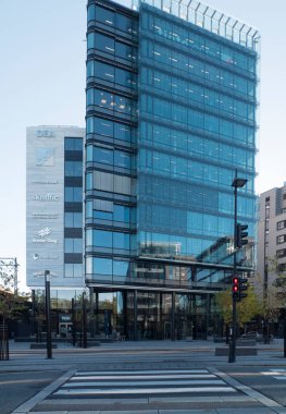 Oslo 'daki modern gökdelen 