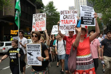 PARIS FRANCE - Mülteci gösterisinde protestocular 