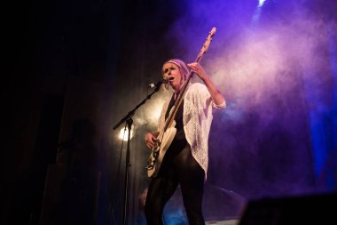 Festivalde Katzenjammer grubu performansı